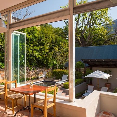 Four Rosmead Boutique Guesthouse Kapstaden Eksteriør billede
