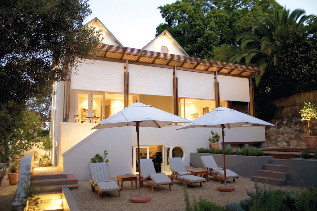 Four Rosmead Boutique Guesthouse Kapstaden Eksteriør billede